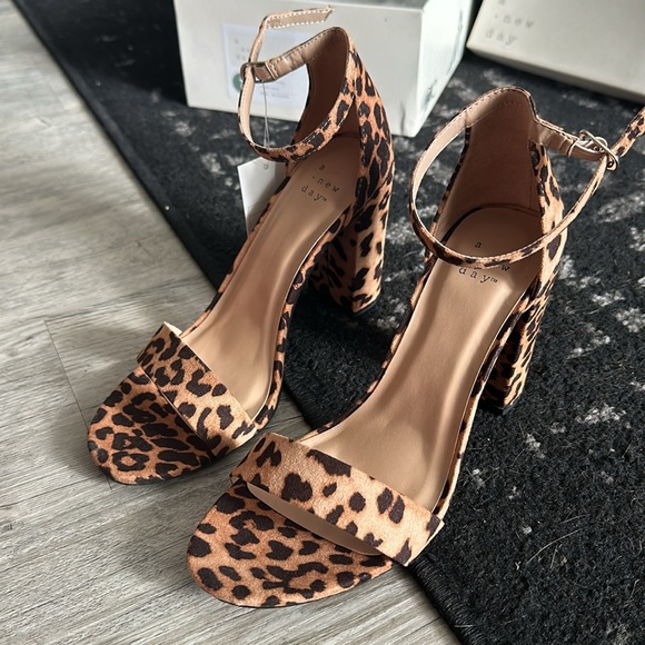 a new day heels - Picture 2 of 3